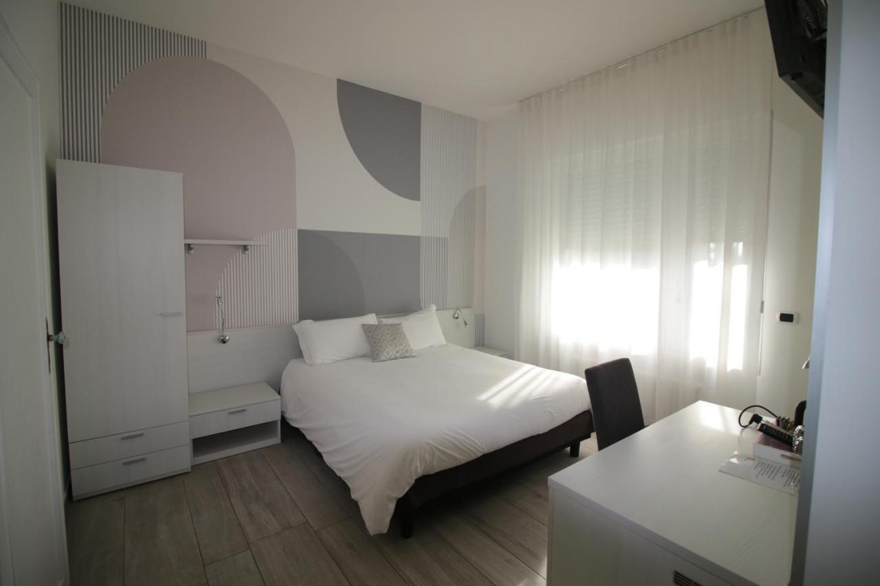 Villa Silvia Olivetti Banchette D'Ivrea Bagian luar foto
