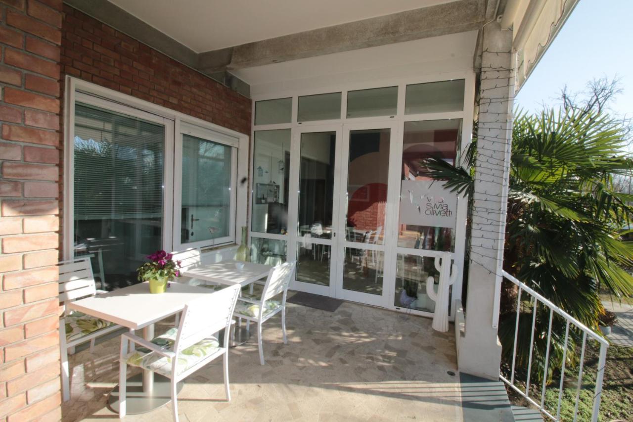 Villa Silvia Olivetti Banchette D'Ivrea Bagian luar foto