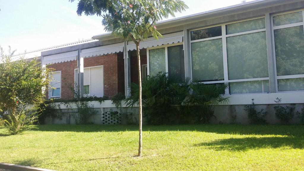 Villa Silvia Olivetti Banchette D'Ivrea Bagian luar foto