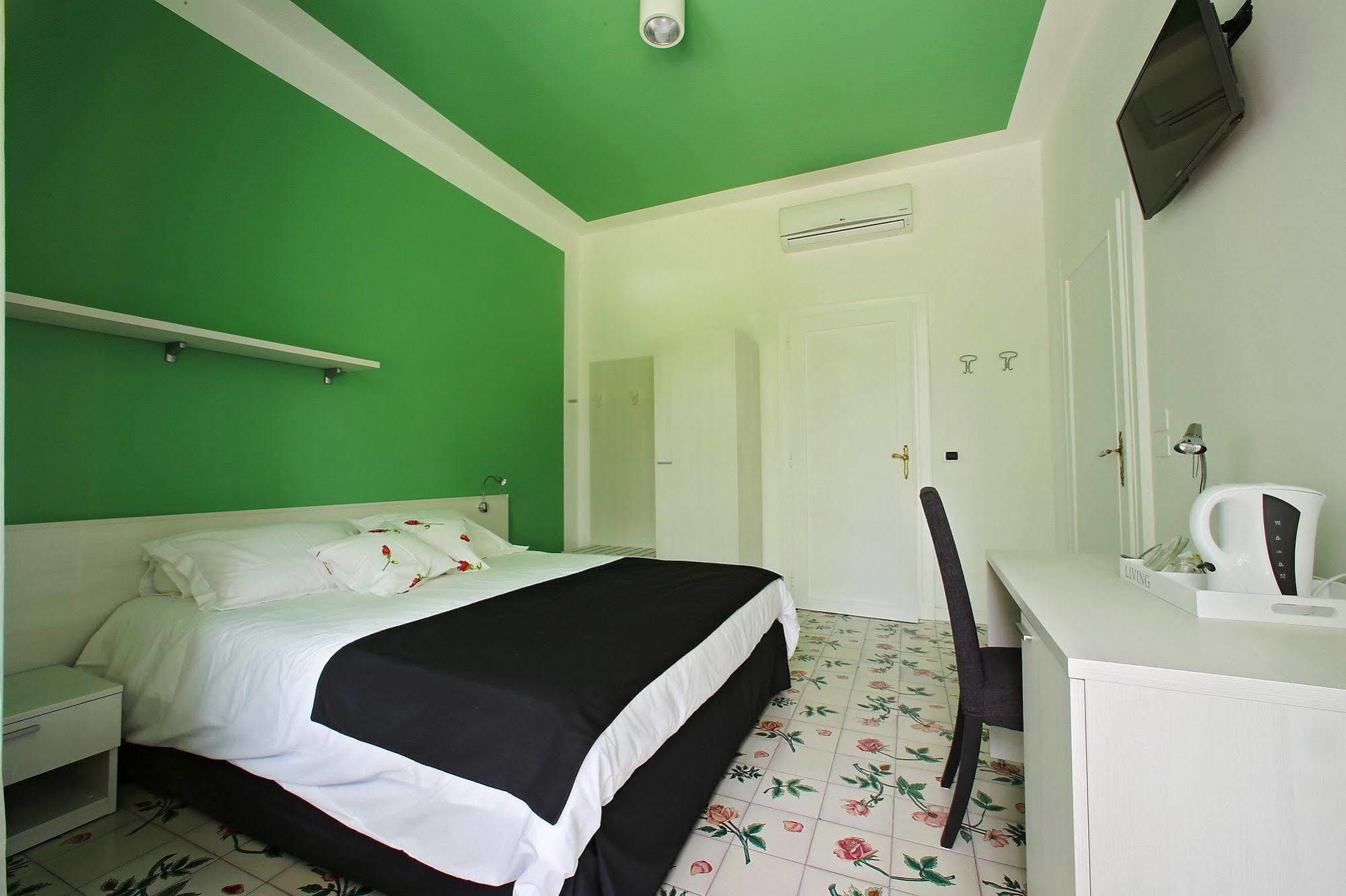 Villa Silvia Olivetti Banchette D'Ivrea Bagian luar foto