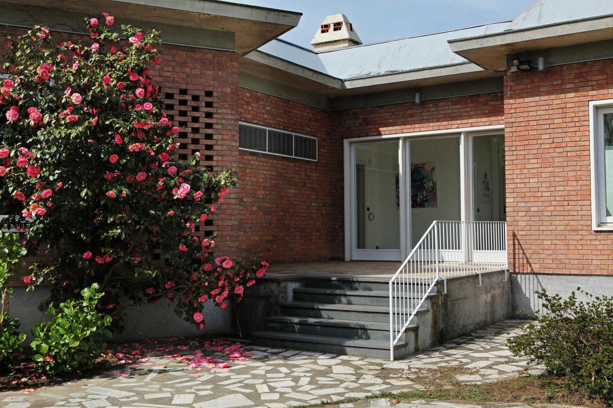 Villa Silvia Olivetti Banchette D'Ivrea Bagian luar foto