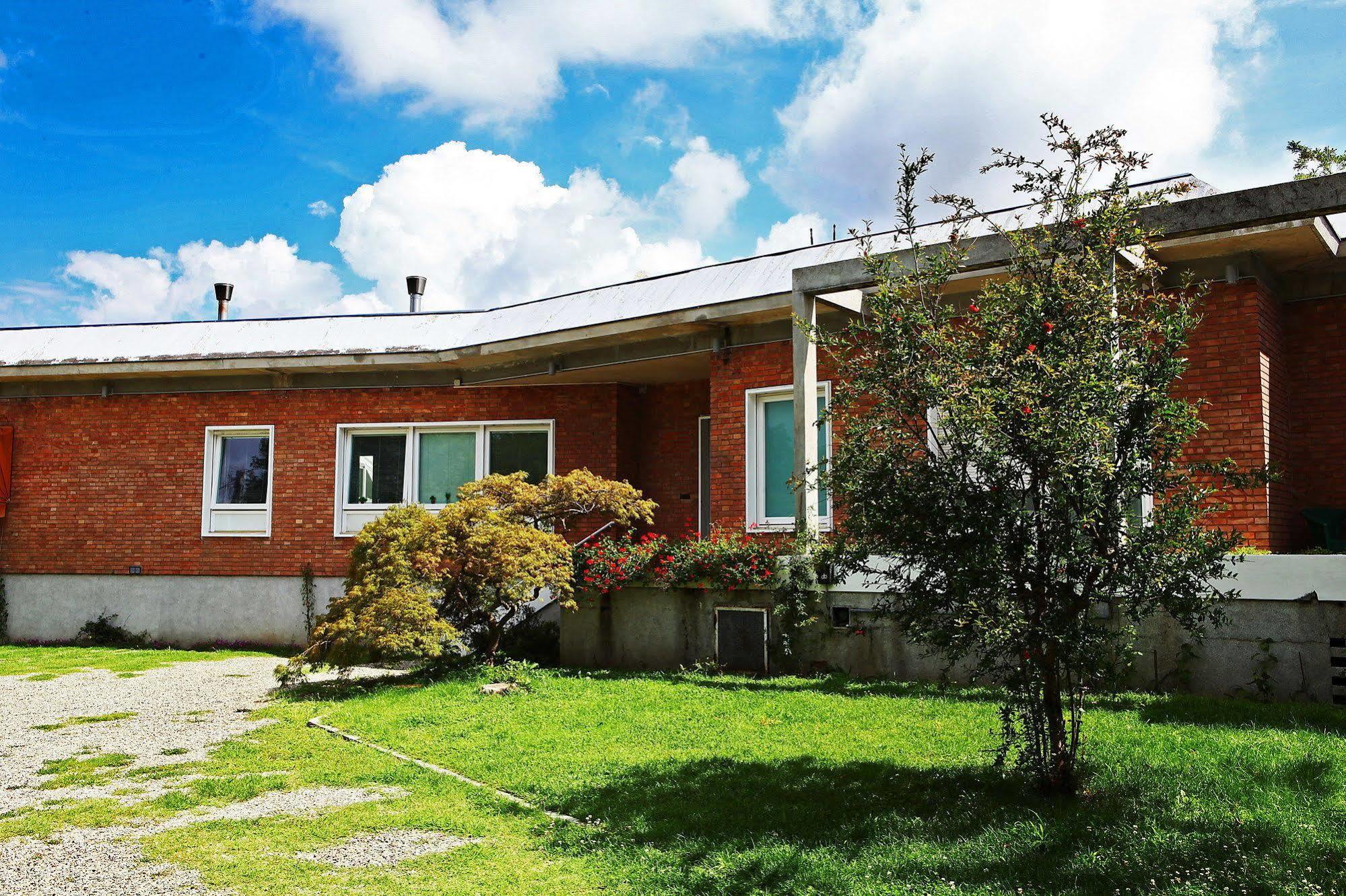 Villa Silvia Olivetti Banchette D'Ivrea Bagian luar foto